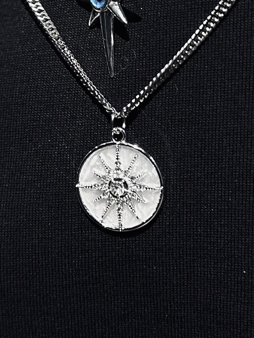 All seeing star & wayfinder coin