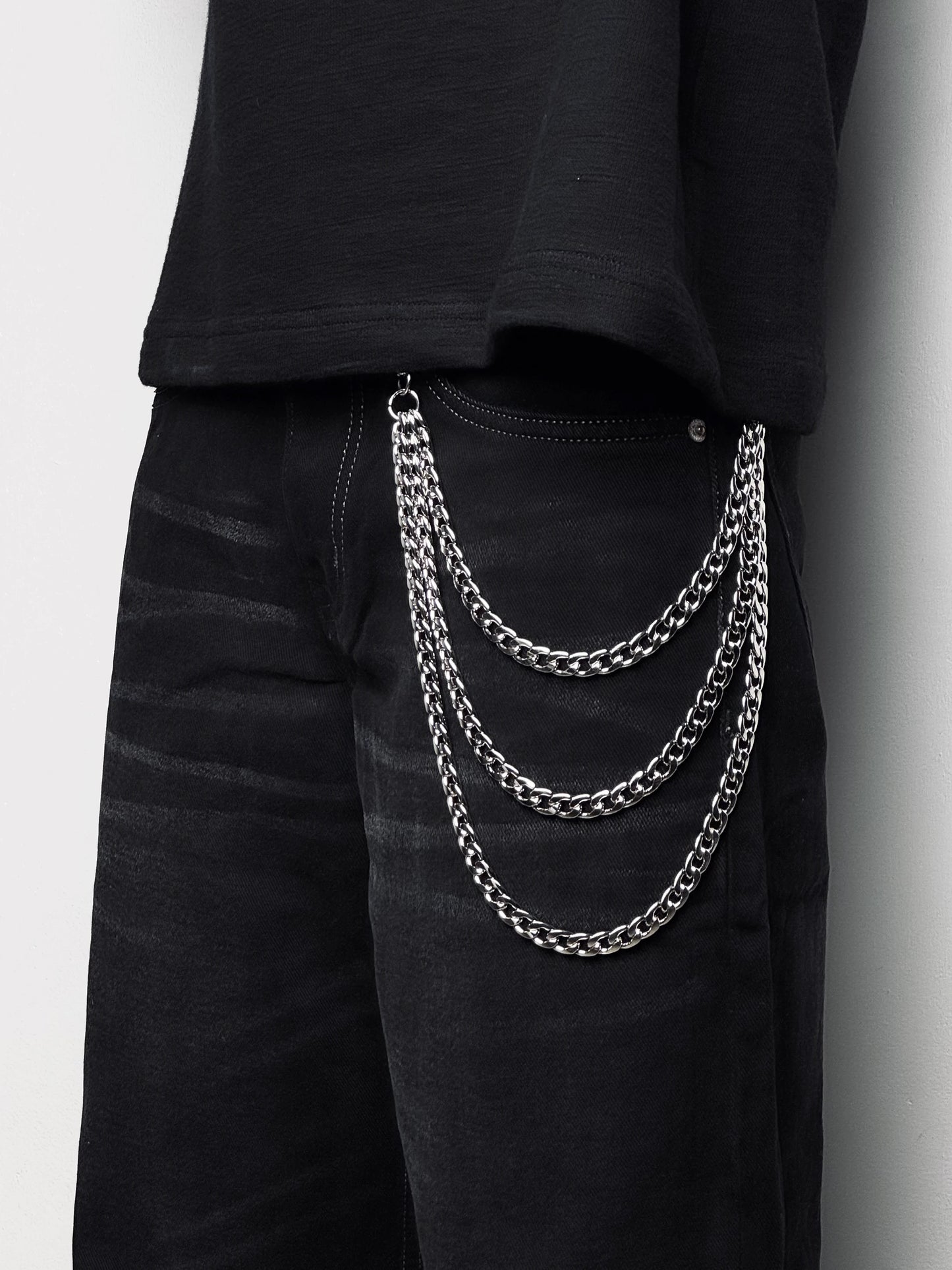 Triple layered pant chain