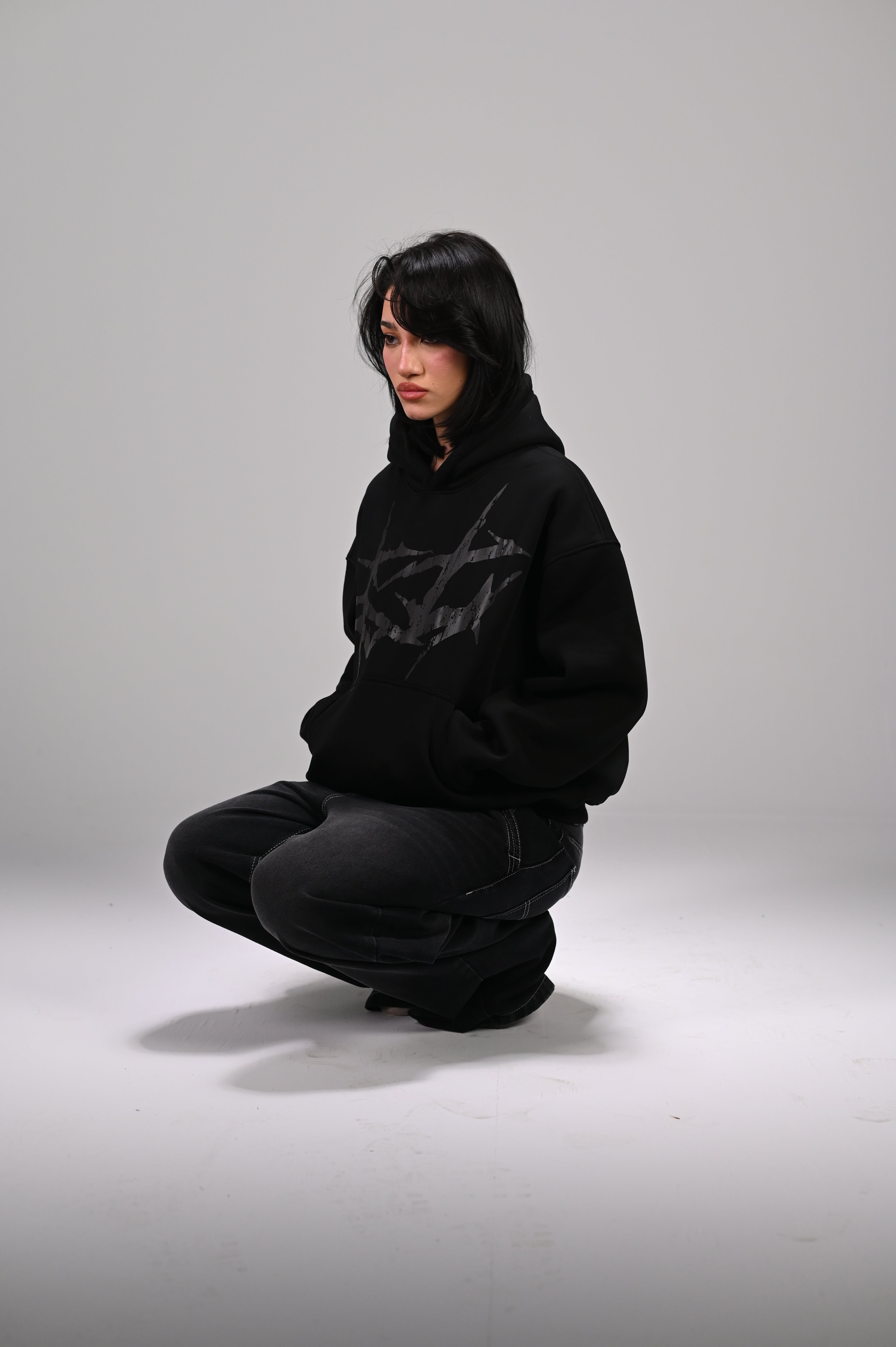 bs25 WINTER COLLECTION – BLACK CIRCLE