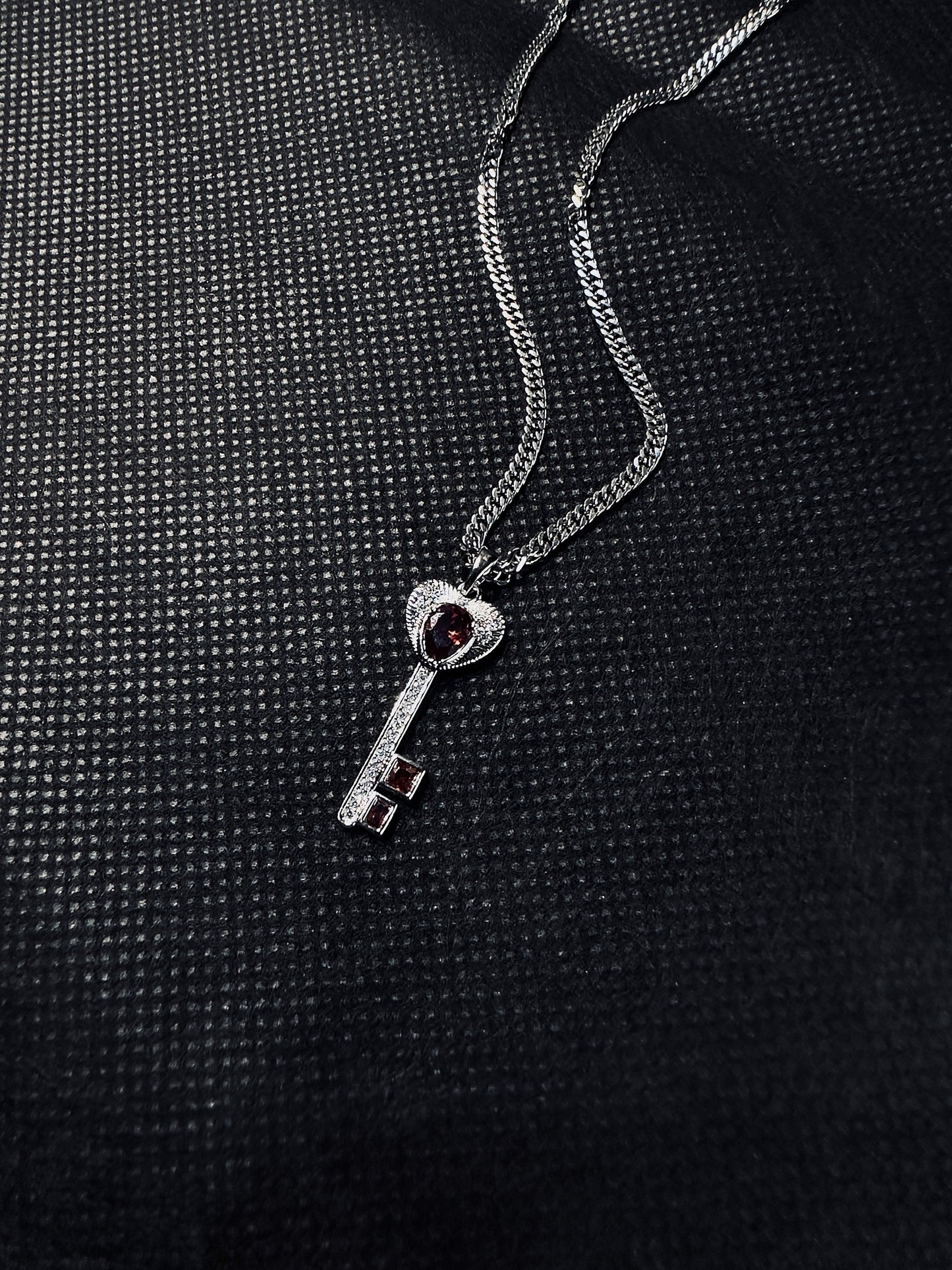 Red stone key & red star