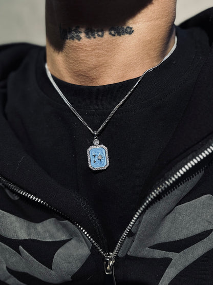 Clear sky necklace