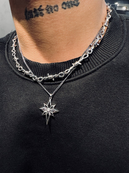Barbed wire & star necklace