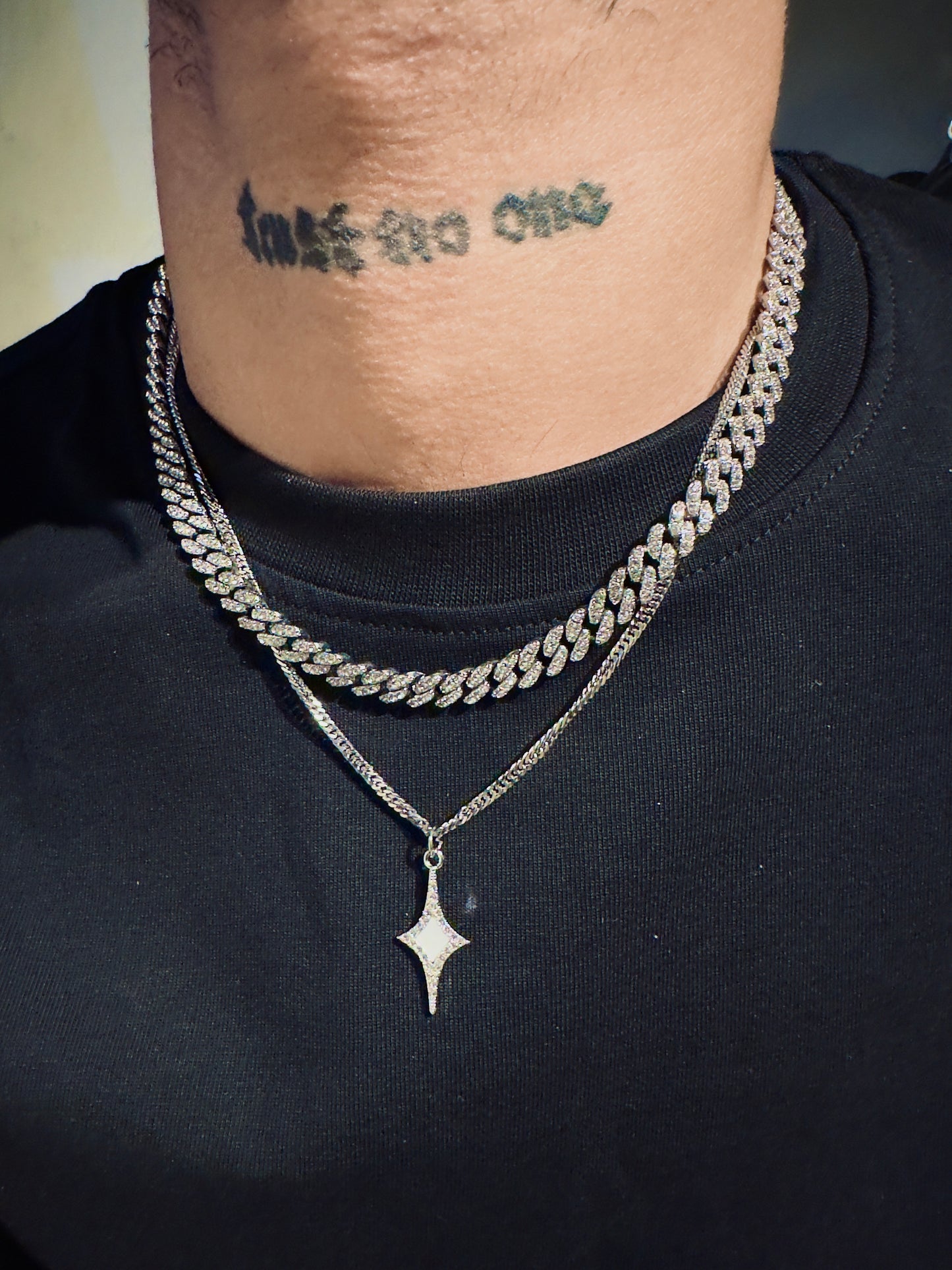 Icy star & cuban necklace