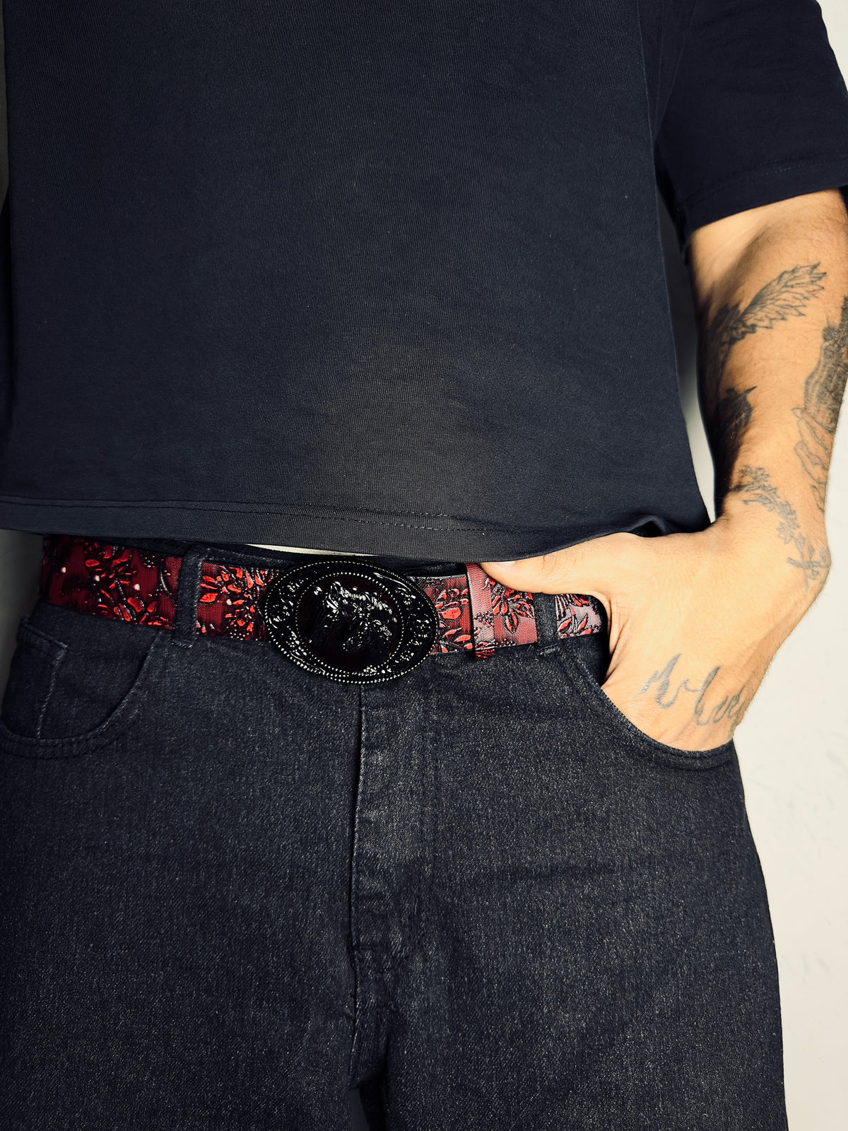 THE RED HORSE BELT