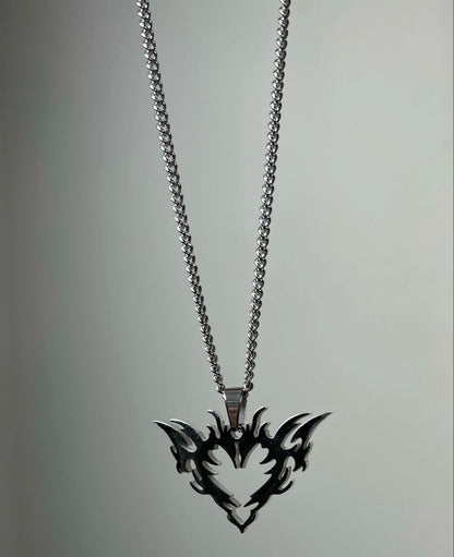 Risky love necklace